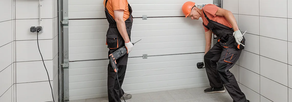 Fix Commercial Garage Door Issues in Highland Park, Illinois